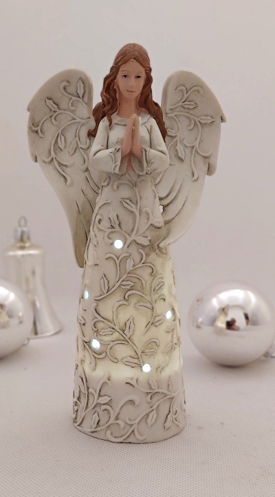 Andělka "modlící" - s osvětlenými šaty (16 cm)