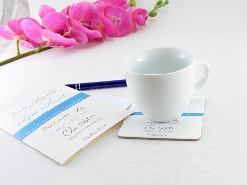 Dárek do obálky - Důležitá slova (sada přání a podtácku) - motiv "Důvěřuj Hospodinu"