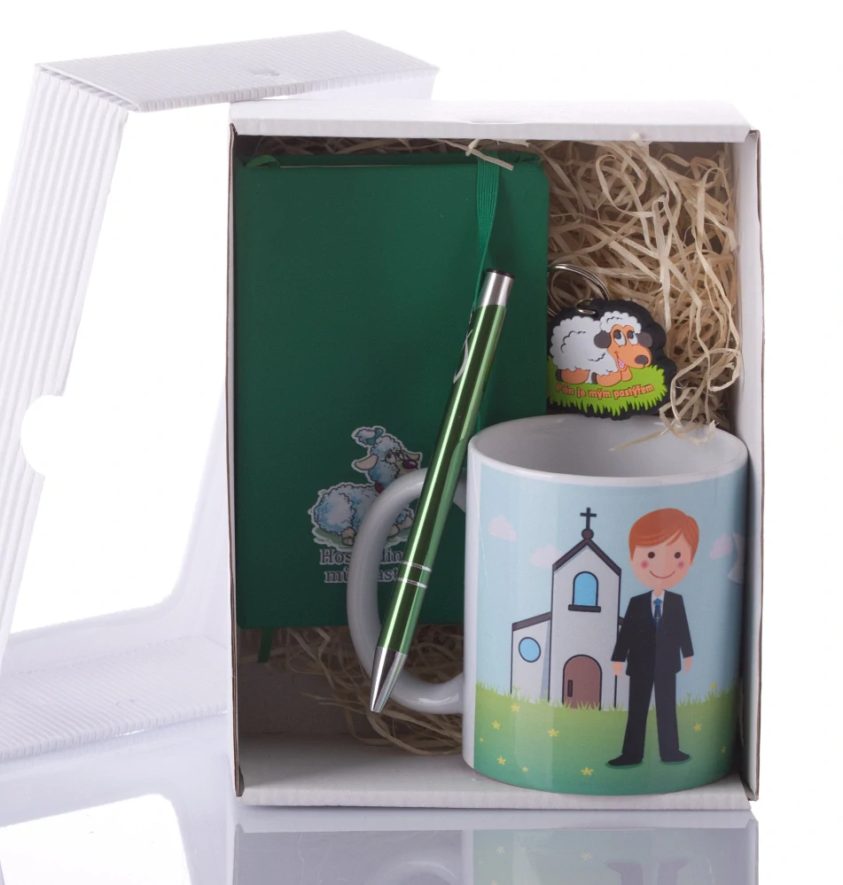 Hrnek k prvnímu svatému přijímání s chlapcem