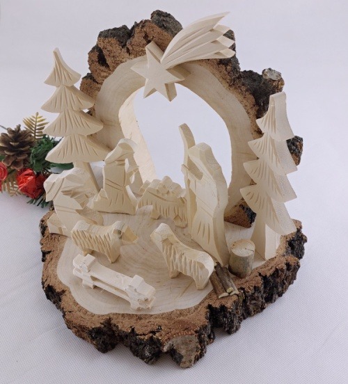 Betlém dřevěný, na březovém kuláči