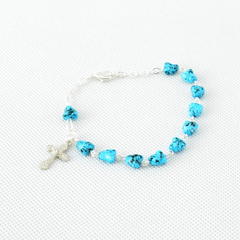 Slušivý náramek - desátek z říčních kamínků - Jablonecká bižuterie - Tmavě fialová lilková