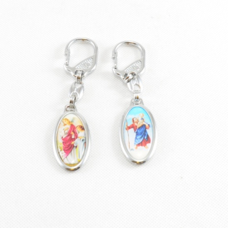 Přívěšek se dvěma ochránci: patronem řidičů sv. Kryštofem a archandělem Rafaelem