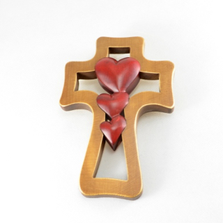 Kapky lásky -  kříž s kaskádou srdcí (třech červených)