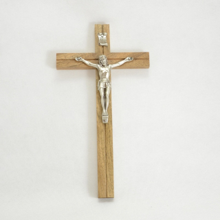 Kříž na stěnu klasický prostý - 23 cm, zdobený hloubenou drážkou