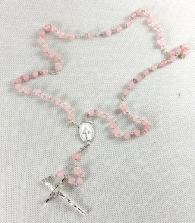 Růženec z minerálu Růženín, v krabičce