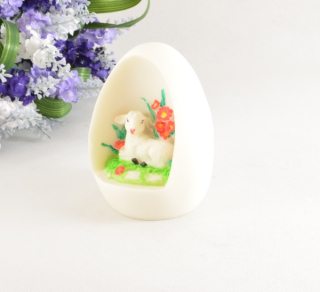 Alabastrové velikonoční vajíčko s beránkem