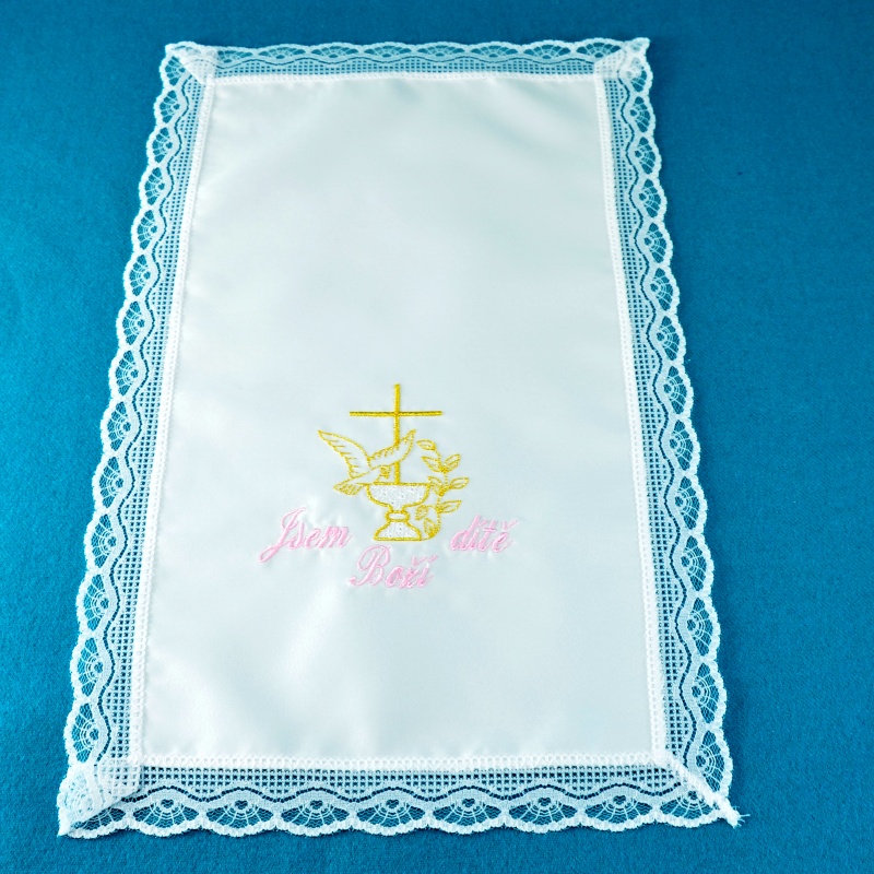 Křestní rouška vyšívaná, vzor křtitelnice, holubice, olivová ratolest - růžovovo zlatá výšivka