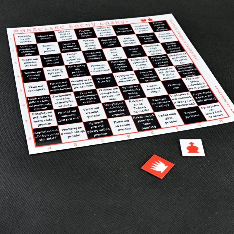 Šachy lásky pro manžely - klasické černobílé