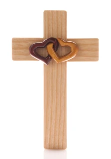 Dřevěný kříž s propletenými srdci (22 cm)