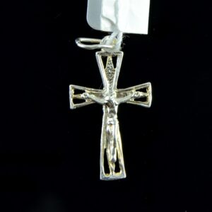 Křížek na krk s širokými rameny – stříbro