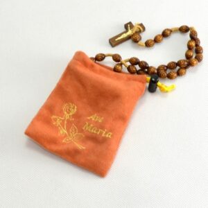 Kapsička na růženec:  s výšivkou “Ave Maria” (různé barvy)