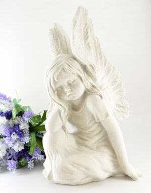Andělka z lepeného pískovce – 31 cm