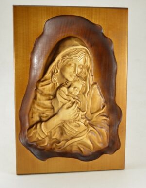 Dřevořezba hloubená – P. Maria s Ježíškem (menší)