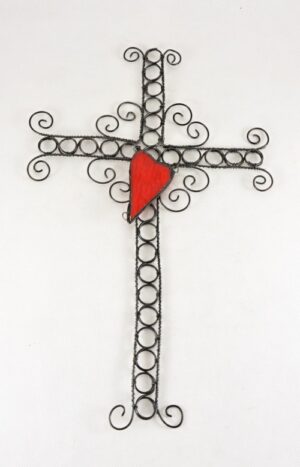 Kříž drátovaný spirálovitý se srdcem – 36 cm