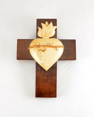 Kříž se srdcem a trnovou korunou